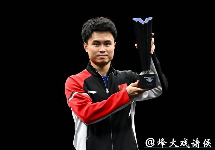 WTT多哈球星挑战赛:周启豪男单登顶,国乒新年首冠诞生 WTT多哈球星挑战赛:周启豪男单登顶,国乒新年首冠诞生