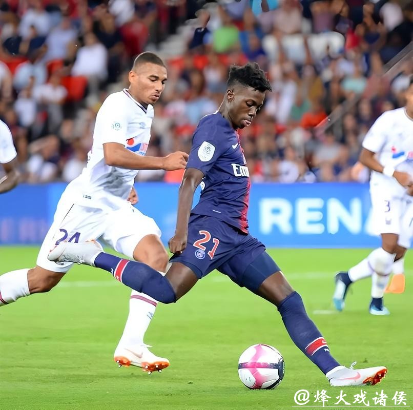 非洲杯夺冠!总统宣布:球员12万美元+1500平米土地 全国放假 非洲杯夺冠!总统宣布:球员12万美元+1500平米土地 全国放假